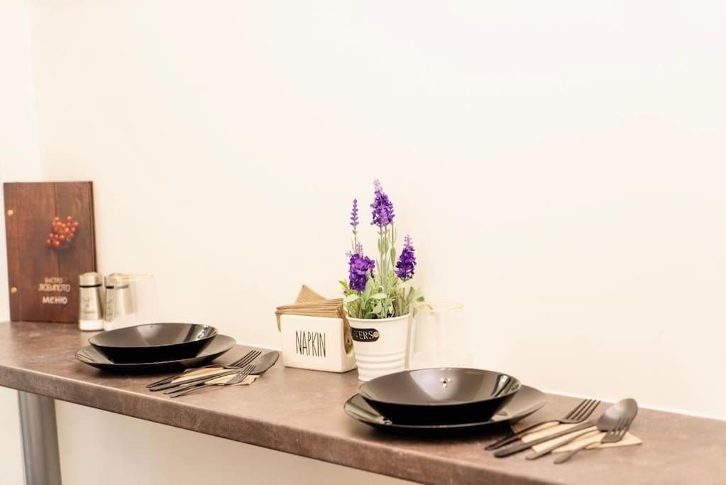 Cozy 2-Bedroom Flat In The Very Center Of Sofia Luaran gambar